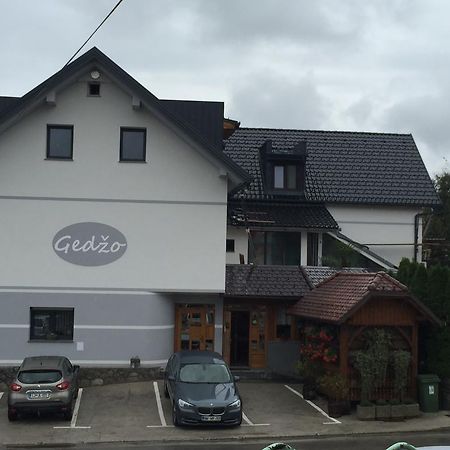 Gostilna In Prenocisca Gedzo Novo Mesto Exterior foto