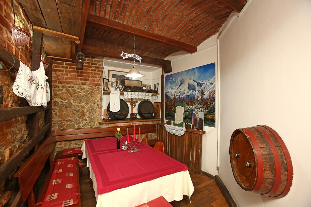 Gostilna In Prenocisca Gedzo Novo Mesto Exterior foto