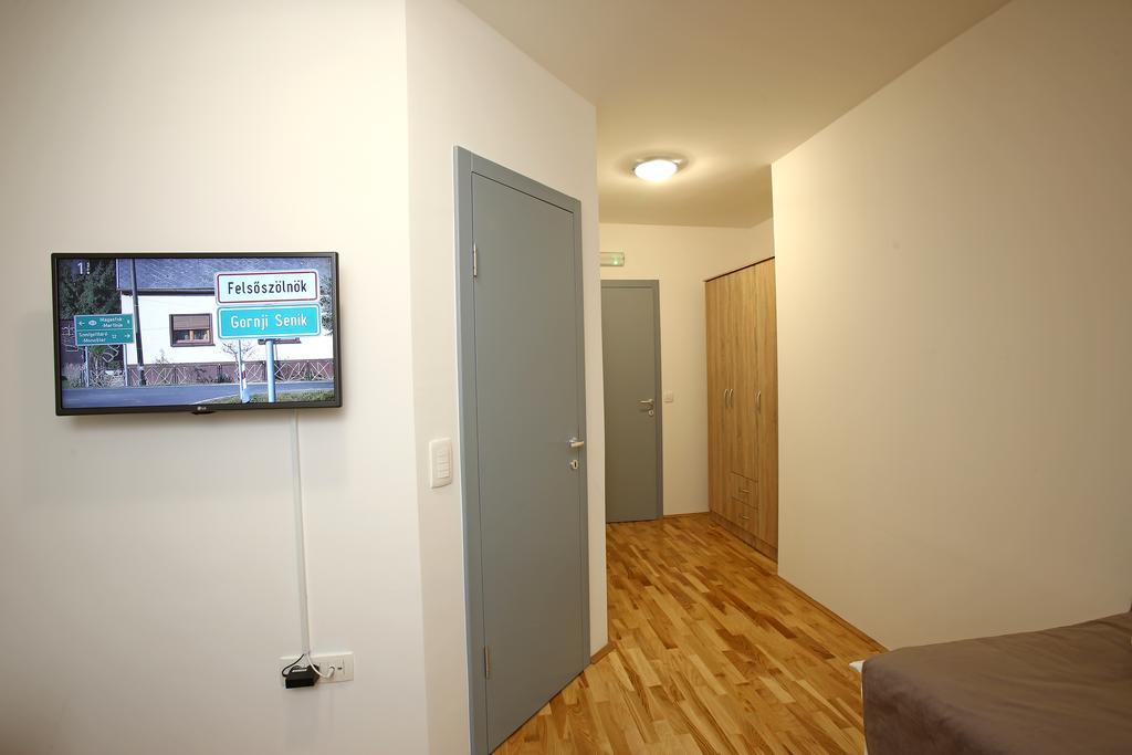 Gostilna In Prenocisca Gedzo Novo Mesto Exterior foto